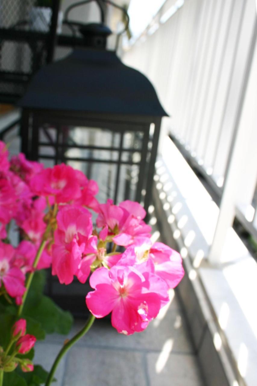Socrates By Heloni Apartments Athen Exterior foto